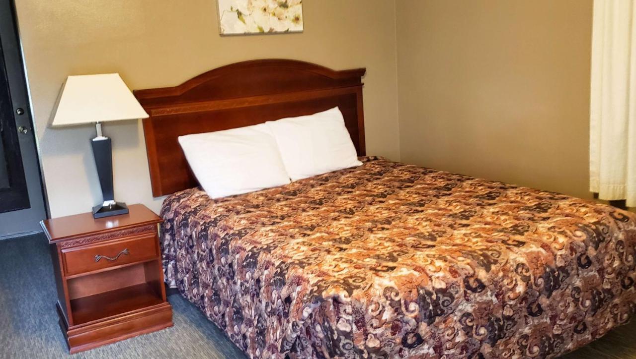 Windmill Inn Lynden מראה חיצוני תמונה