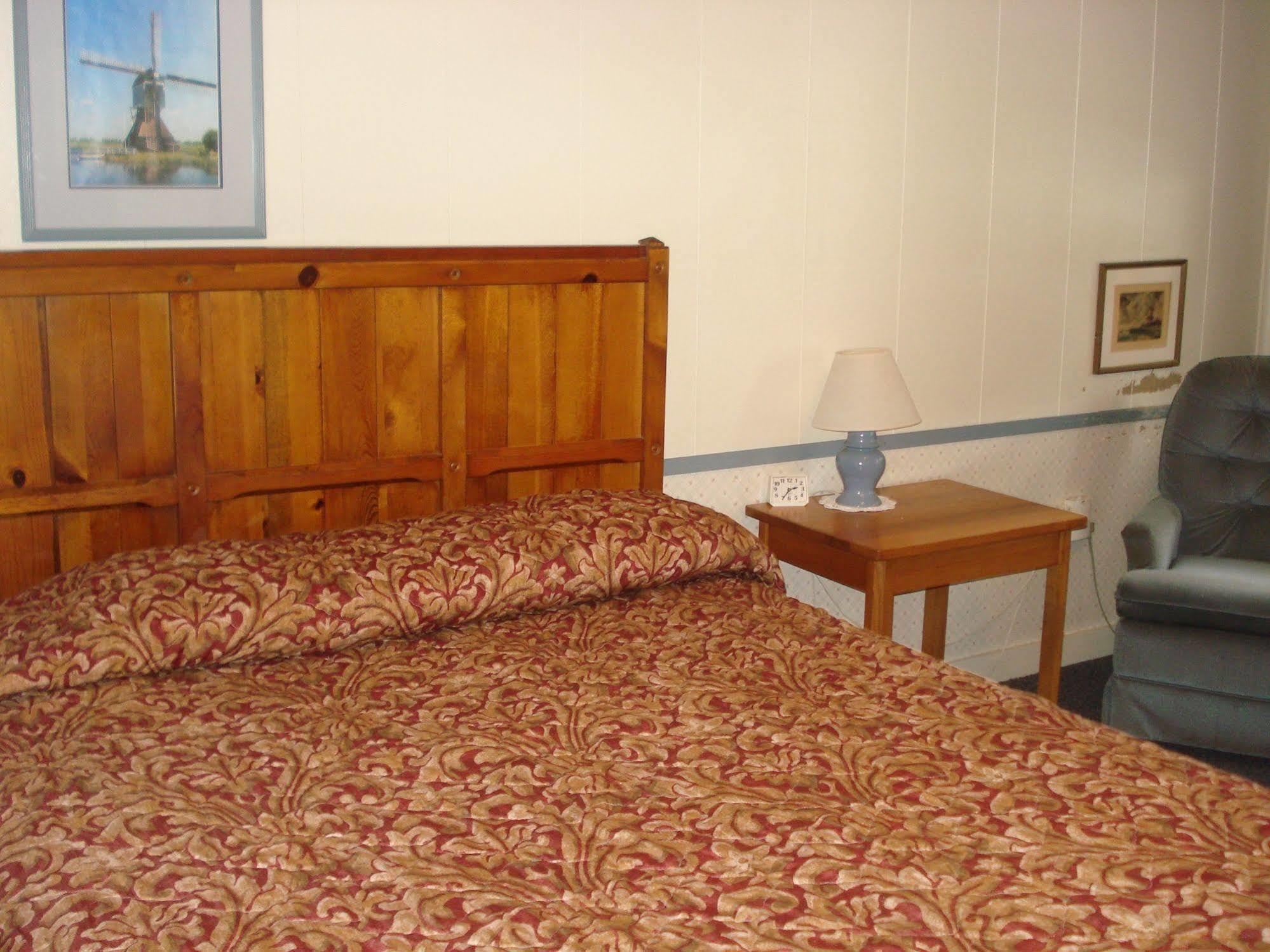 Windmill Inn Lynden מראה חיצוני תמונה